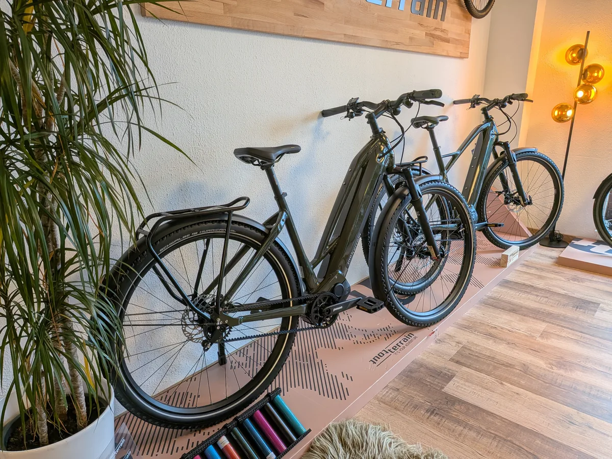Tout Terrain Appia Select (Mixte) 6.1 – Schwarzoliv metallic
